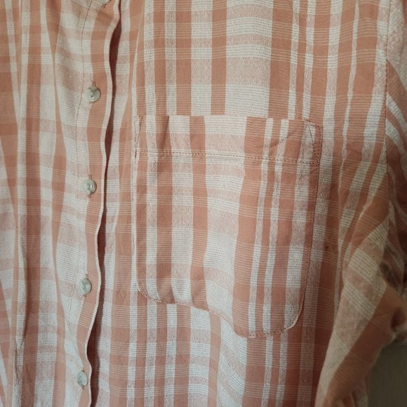 Plaid button down Tee - Picture 4 of 4